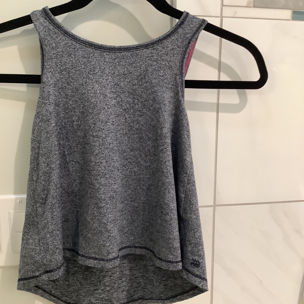 Girls, all in motion, xs, gray